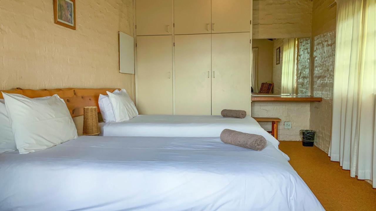 Wits End Mountain Resort Champagne Valley Exterior foto